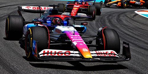 VISA CASH RB FORMULA ONE TEAM VCARB 01 – DANIEL RICCIARDO – MIAMI GP 2024 1:18 model