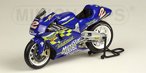 SUZUKI RGV-GAMMA – TEAM TELEFONICA MOVISTA – KENNY ROBERTS – MOTOGP 2000 1:12 model