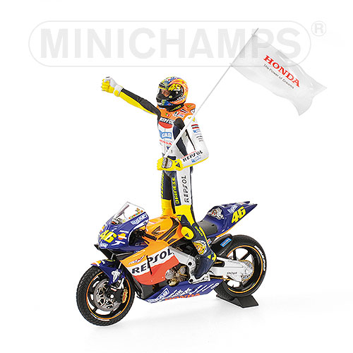 HONDA RC211V – VALENTINO ROSSI – TEAM REPSOL HONDA – WITH FIGURINE – 1ST WIN IN MOTOGP 2002 – WC L.E. 4164 pcs. 1:12 model