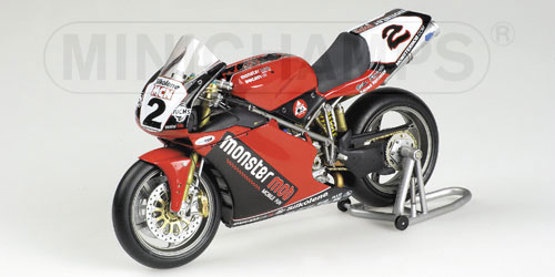 DUCATI 998 RS – STEVE HISLOP – TEAM MONSTERMOB DUCATI – BRITISH SUPERBIKE 2002 1:12 model