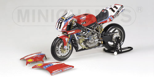 DUCATI 998R – RUBEN XAUS – TEAM DUCATI-INFOSTRADA – WORLD SUPERBIKE 2002 1:12 model