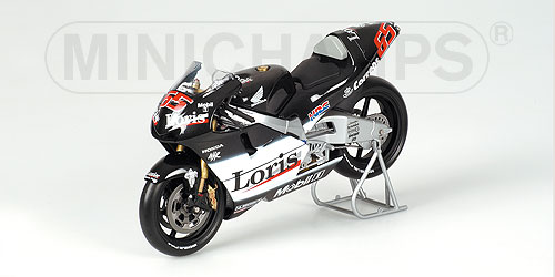 HONDA NSR 500 – LORIS CAPIROSSI – TEAM WEST HONDA PONS – MOTOGP 2002 1:12 model