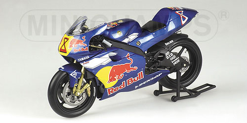 YAMAHA YZR 500 – GARRY MCCOY – TEAM RED BULL YAMAHA – MOTOGP 2002 1:12 model