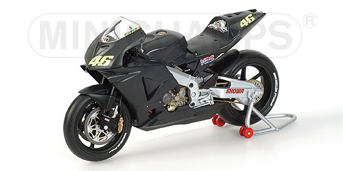 HONDA RC211V – VALENTINO ROSSI – PRE-SEASON TEST BIKE – MOTOGP 2002 L.E. 9999 pcs. 1:12 model