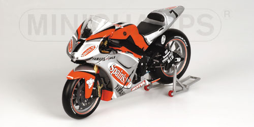 YAMAHA YZR-M1 – CARLOS CHECA – TEAM FORTUNA YAMAHA – MOTOGP 2003 1:12 model