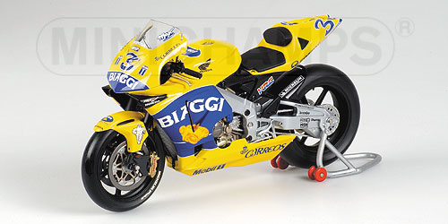 HONDA RC211V – MAX BIAGGI – TEAM CAMEL PRAMAC PONS – MOTOGP 2003 1:12 model