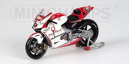 HONDA RC211V – MAKOTO TAMADA – TEAM PRAMAC HONDA – MOTOGP 2003 1:12 model