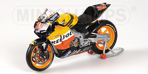 HONDA RC211V – NICKY HAYDEN – TEAM REPSOL HONDA – MOTOGP 2003 1:12 model