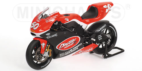 DUCATI DESMOSEDICI – NEIL HODGSON – TEAM D’ANTIN DUCATI – MOTOGP 2004 1:12 model