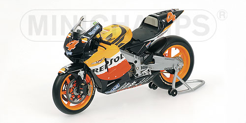 HONDA RC211V – ALEX BARROS – TEAM REPSOL HONDA – MOTOGP 2004 1:12 model