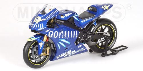 YAMAHA YZR-M1 – NORIFUMI ABE – TEAM GAULOISES YAMAHA – MOTOGP 2004 1:12 model