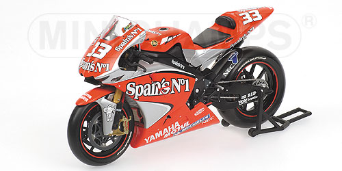 YAMAHA YZR-M1 – MARCO MELANDRI – TEAM FORTUNA YAMAHA – MOTOGP 2004 1:12 model