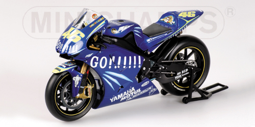YAMAHA YZR-M1 – VALENTINO ROSSI – WORLD CHAMPION – TEAM GAULOISES FORTUNA YAMAHA – MOTOGP 2004 1:12 model