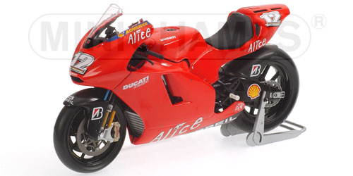 DUCATI DESMO 16 – TROY BAYLISS – TEAM DUCATI MARLBORO – MOTOGP 2006 1:12 model