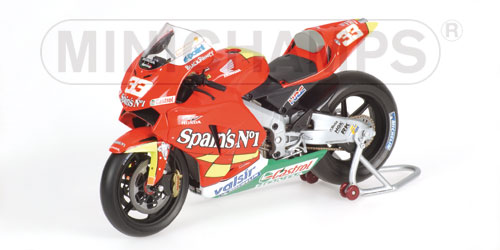 HONDA RC211V – MARCO MELANDRI – TEAM FORTUNA – MOTOGP 2006 1:12 model