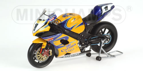SUZUKI GSX-R1000 K6 – TROY CORSER – TEAM ALSTARE SUZUKI CORONA EXTRA – WORLD SUPERBIKE 2006 1:12 model