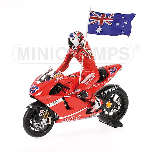 DUCATI DESMO 16 – CASEY STONER – WORLD CHAMPION MOTOGP 2007 PHILIP ISLAND – WITH FIGURINE L.E. 4704 pcs. 1:12 model