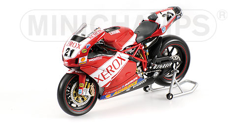 DUCATI 999F07 – TROY BAYLISS – TEAM DUCATI XEROX – WORLD SUPERBIKE 2007 1:12 model