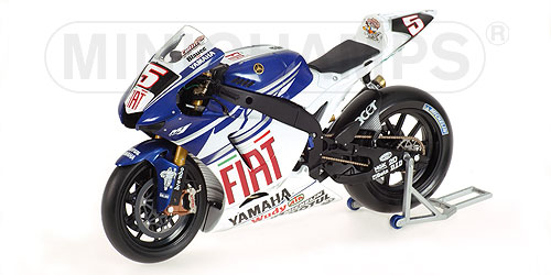 YAMAHA YZR-M1 – COLIN EDWARDS – TEAM FIAT YAMAHA – MOTOGP 2007 1:12 model