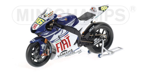 YAMAHA YZR-M1 – VALENTINO ROSSI – TEAM FIAT YAMAHA – MOTOGP 2007 1:12 model