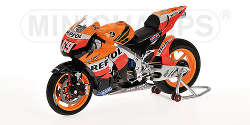 HONDA RC 212 V – NICKY HAYDEN – TEAM REPSOL HONDA – MOTO GP 2008 1:12 model