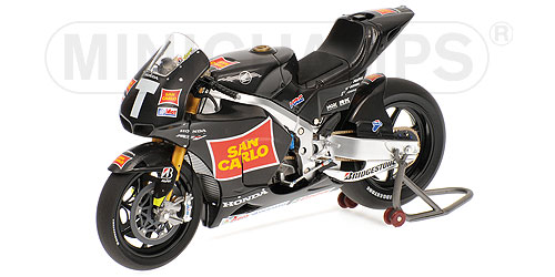HONDA RC212V – SAN CARLO HONDA GRESINI – MARCO SIMONCELLI – TESTBIKE MOTOGP 2011 L.E. 3358 pcs. 1:12 model