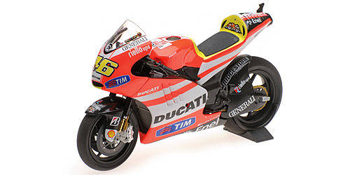 DUCATI DESMOSEDICI GP 11.2 – VALENTINO ROSSI – MOTOGP 2011 1:12 model