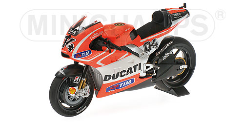 DUCATI DESMOSEDICI GP13 – ANDREA DOVIZIOSO – MOTOGP 2013 1:12 model