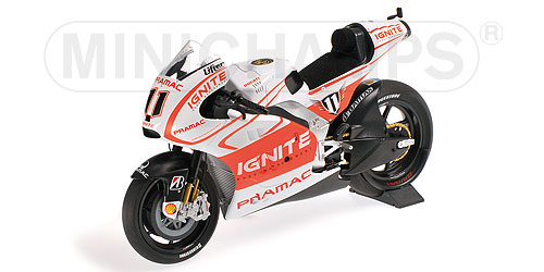 DUCATI DESMOSEDICI GP13 – BEN SPIES – MOTOGP 2013 1:12 model