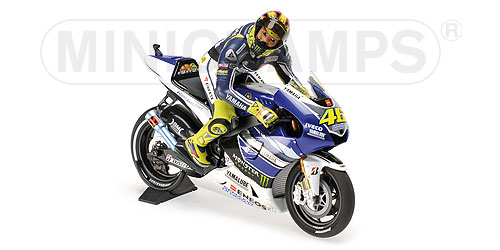 SET YAMAHA YZR-M1 – VALENTINO ROSSI – 1ST MOTOGP ASSEN 2013 – DIRTY LOOK – W/ FIGURINE L.E. 600 pcs. 1:12 model