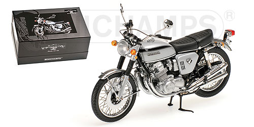 HONDA CB750 – 1968 – SILVER 1:12 model
