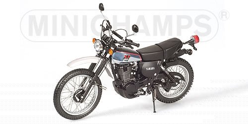 YAMAHA XT 500 – 1976 – BLACK/SILVER 1:12 model
