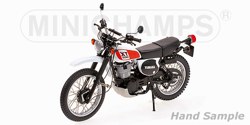 YAMAHA XT 500 – 1981 – WHITE 1:12 model