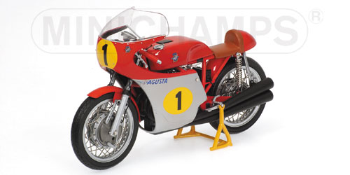 MV AGUSTA – GIACOMO AGOSTINI – TEAM MV AUGUSTA – GP 500 1970 1:12 model