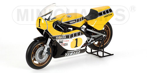 YAMAHA YZR500 (OW45) – KENNY ROBERTS – WORLD CHAMPION – GP 500 1979 1:12 model