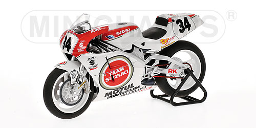 SUZUKI RGV 500 – KEVIN SCHWANTZ – WORLD CHAMPION GP 500 1993 1:12 model