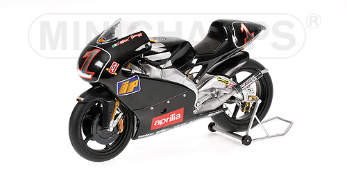 APRILIA RS250 – MAX BIAGGI – TEAM CHESTERFIELD APRILIA – GP 250 1995 1:12 model