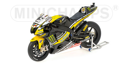 YAMAHA YZR-M1 – COLIN EDWARDS – MOTOGP 2010 L.E. 500 pcs. 1:12 model