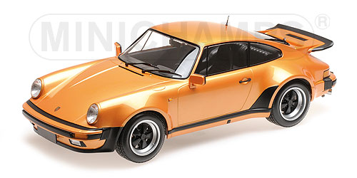 PORSCHE 911 TURBO – 1977 – ORANGE METALLIC 1:12 model