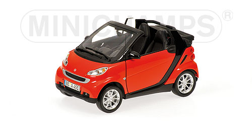 SMART FORTWO CABRIOLET – 2007 – RED 1:18 model