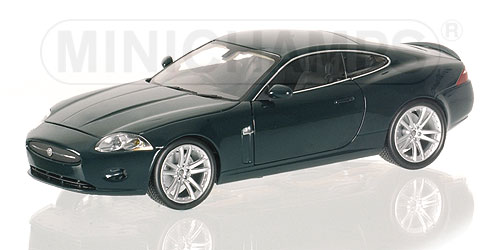 JAGUAR XK COUPE (RHD) – 2006 – GREEN 1:18 model