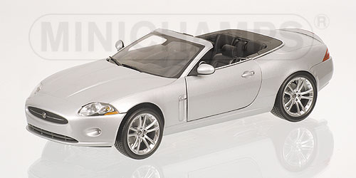 JAGUAR XK CABRIOLET (LHD) – 2006 – SILVER 1:18 model