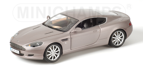 ASTON MARTIN DB9 COUPE (LHD) – 2004 – SILVER 1:18 model