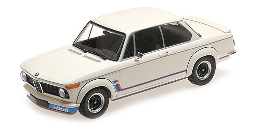 BMW 2002 TURBO – 1973 – WHITE 1:18 model
