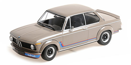 BMW 2002 TURBO – 1973 – TAN 1:18 model