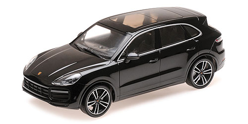 PORSCHE CAYENNE TURBO S – 2017 – BLACK - L.E. 504 pcs. 1:18 model