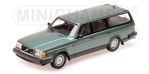 VOLVO 240 GL BREAK – 1986 – GREEN METALLIC 1:18 model