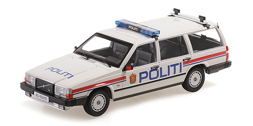 VOLVO 740 GL BREAK – 1986 – POLITI NORWAY 1:18 model