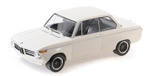 BMW 2002 – 1970 – WHITE (PLAIN BODY) 1:18 model