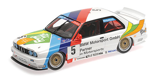 BMW M3 – BMW M-TEAM SCHNITZER – JOACHIM WINKELHOCK – 3RD PLACE MACAU GUIA RACE 1990 1:18 model